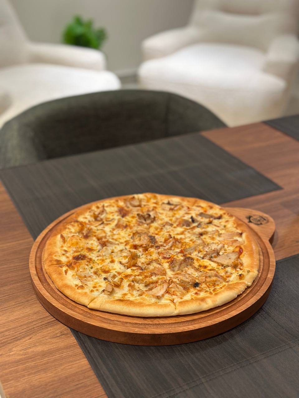 پيتزا مریشكێ