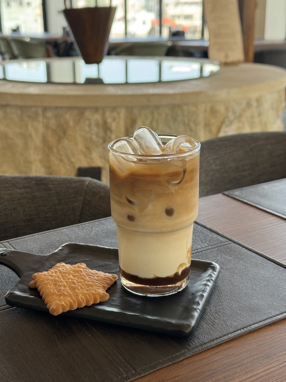 ئایس ماکیاتوکارامێل