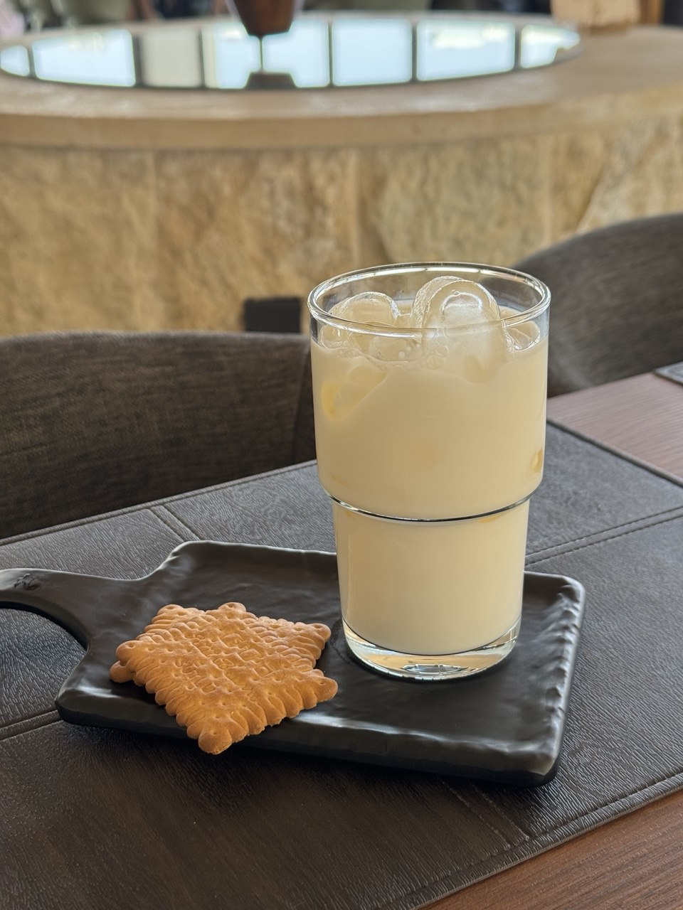 ئایس وایت چوکلێت